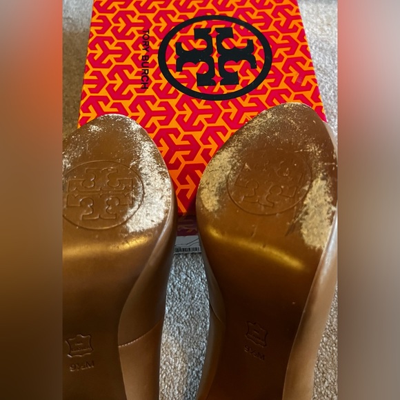 Tory Burch peep toe leather heels - Picture 4 of 5